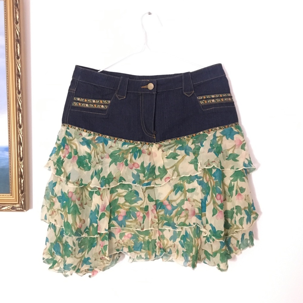 Y2K Vintage Ruffle Floral Jean Shorts